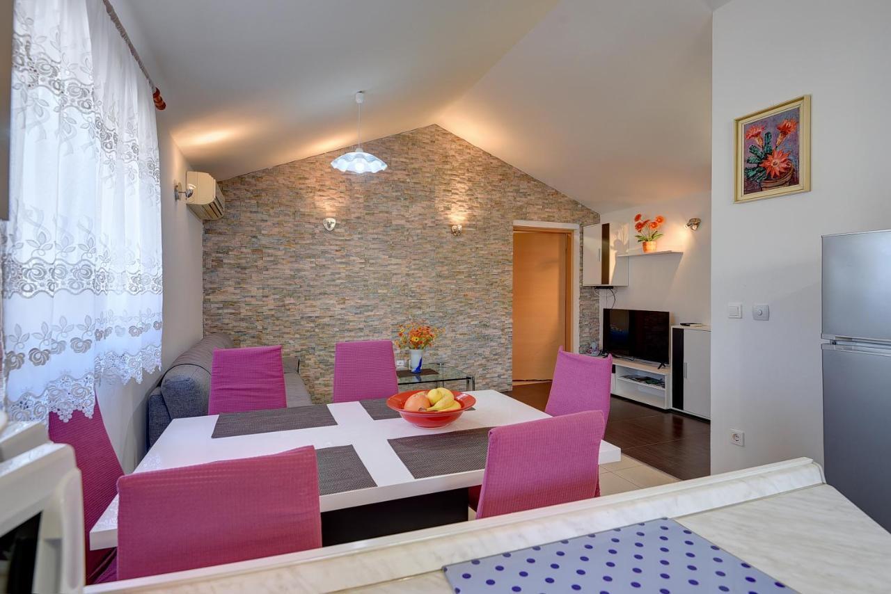 Holiday Home Jasminka 메덜린 외부 사진