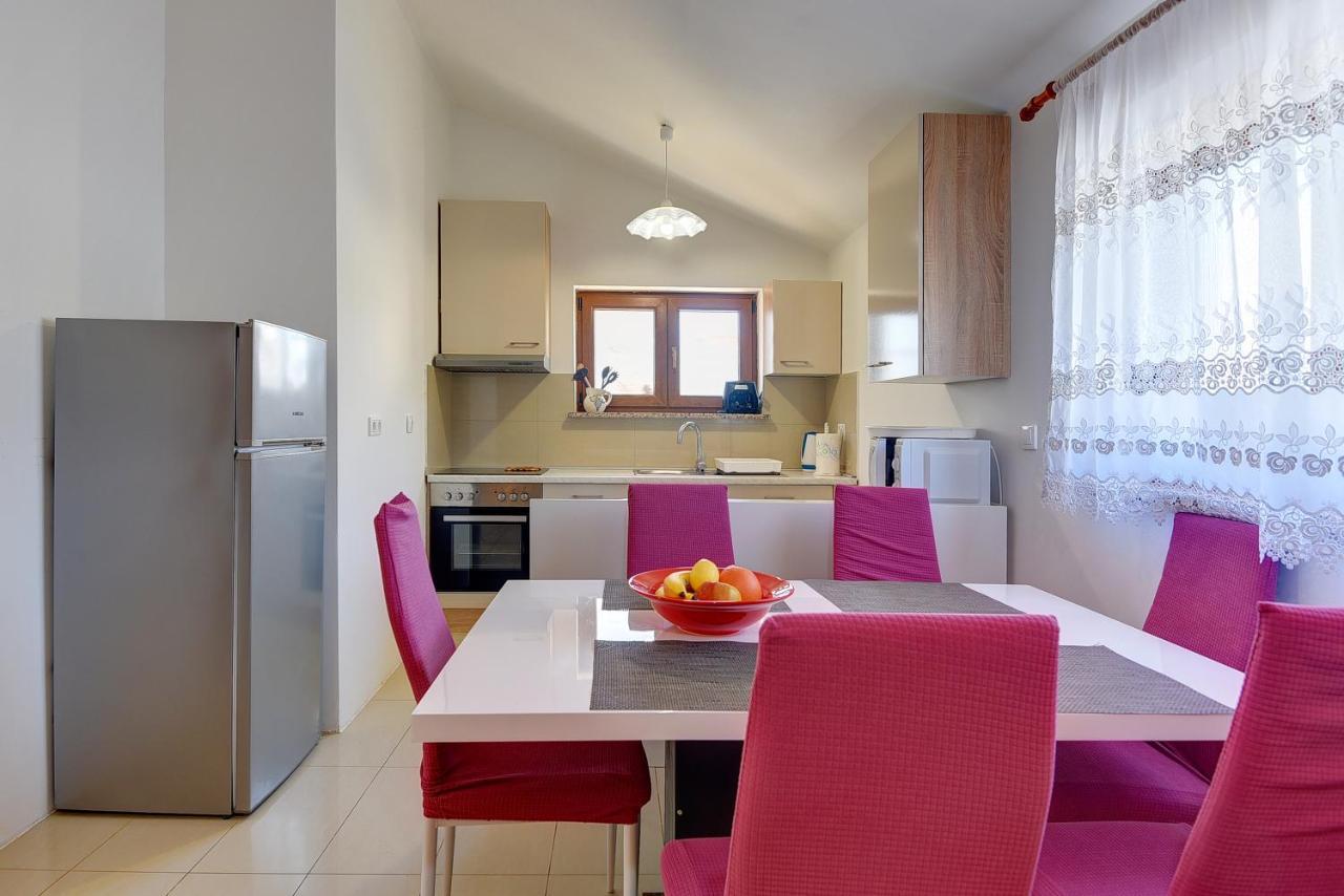 Holiday Home Jasminka 메덜린 외부 사진