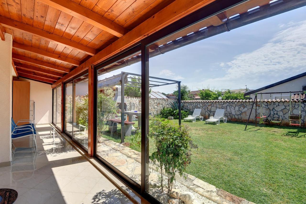 Holiday Home Jasminka 메덜린 외부 사진